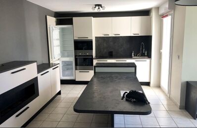 location appartement 780 € CC /mois à proximité de Tressan (34230)