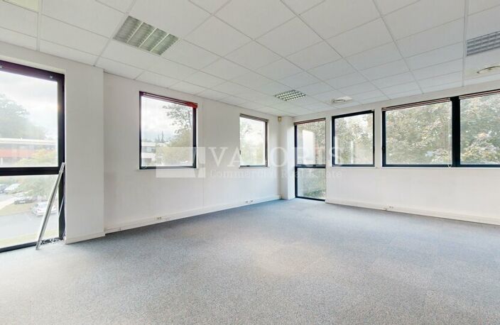 BUREAUX à LOUER — photo 4
