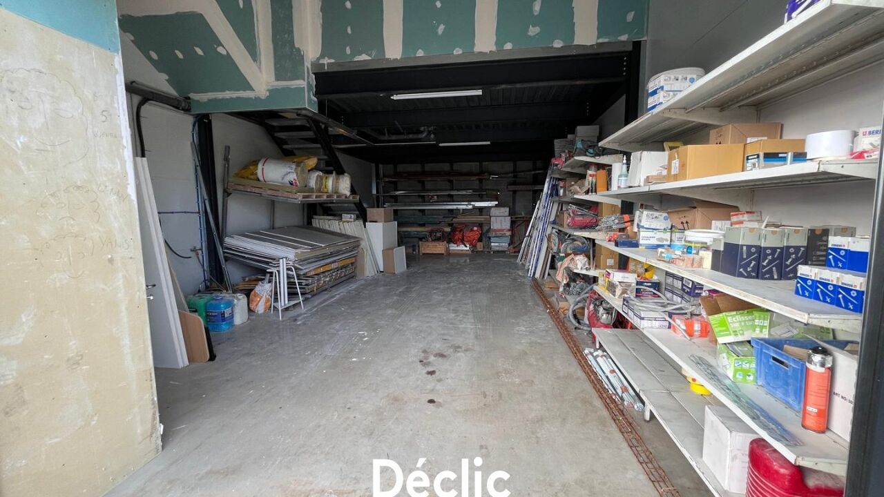 commerce  pièces 120 m2 à louer à Vergèze (30310)