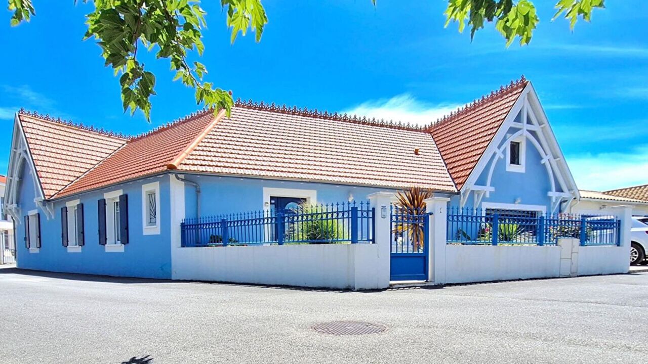 maison 7 pièces 240 m2 à vendre à Châtelaillon-Plage (17340)