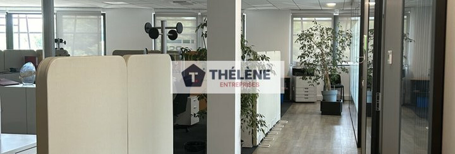 Bureau  618 m² à louer à Nîmes (30000)