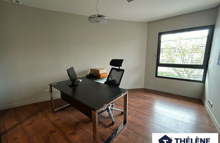 BUREAUX à LOUER — photo 5