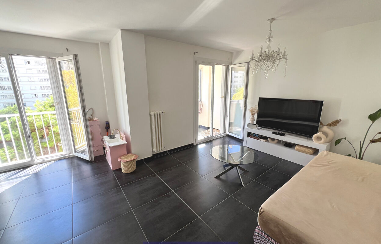 appartement 2 pièces 54 m2 à vendre à Toulon (83000)