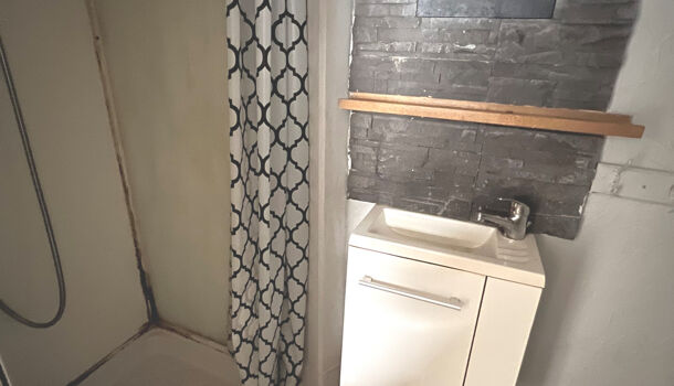 Appartement 1 pièces  à vendre Toulon 83000