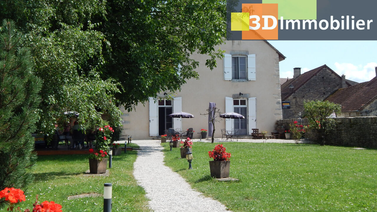 maison 14 pièces 402 m2 à vendre à Château-Chalon (39210)