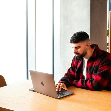 Bureau  585395 €