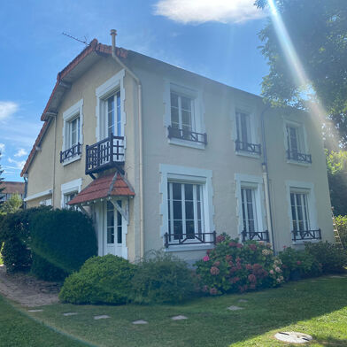 Maison 5 pièces 140 m²