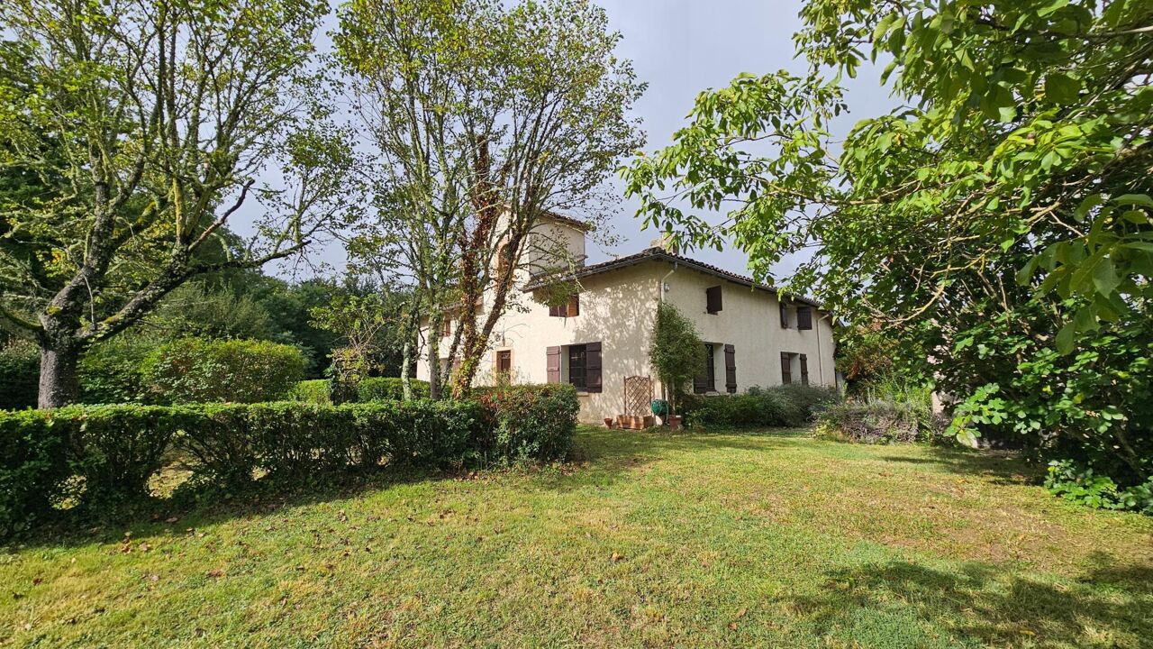 maison 6 pièces 191 m2 à vendre à Monclar-de-Quercy (82230)