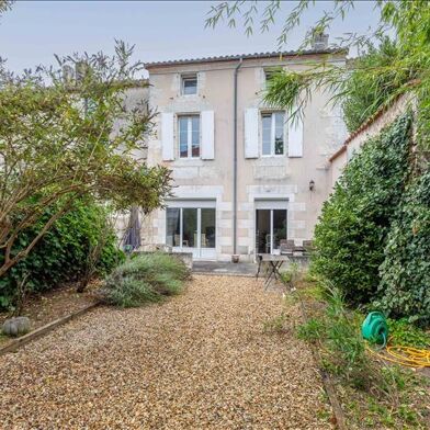 Maison 7 pièces 186 m²