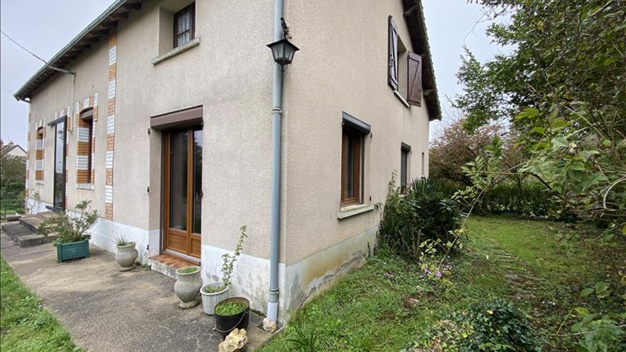 maison 5 pièces 113 m2 à vendre à Cluis (36340)