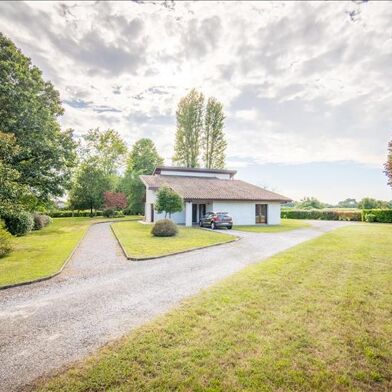 Maison 6 pièces 451500 €