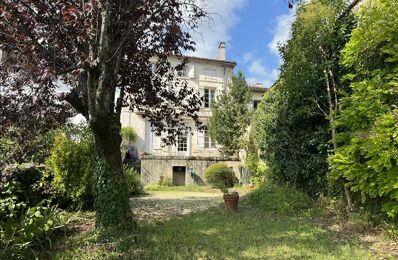 maison 9 pièces 214 m2 à vendre à Montmoreau (16190)