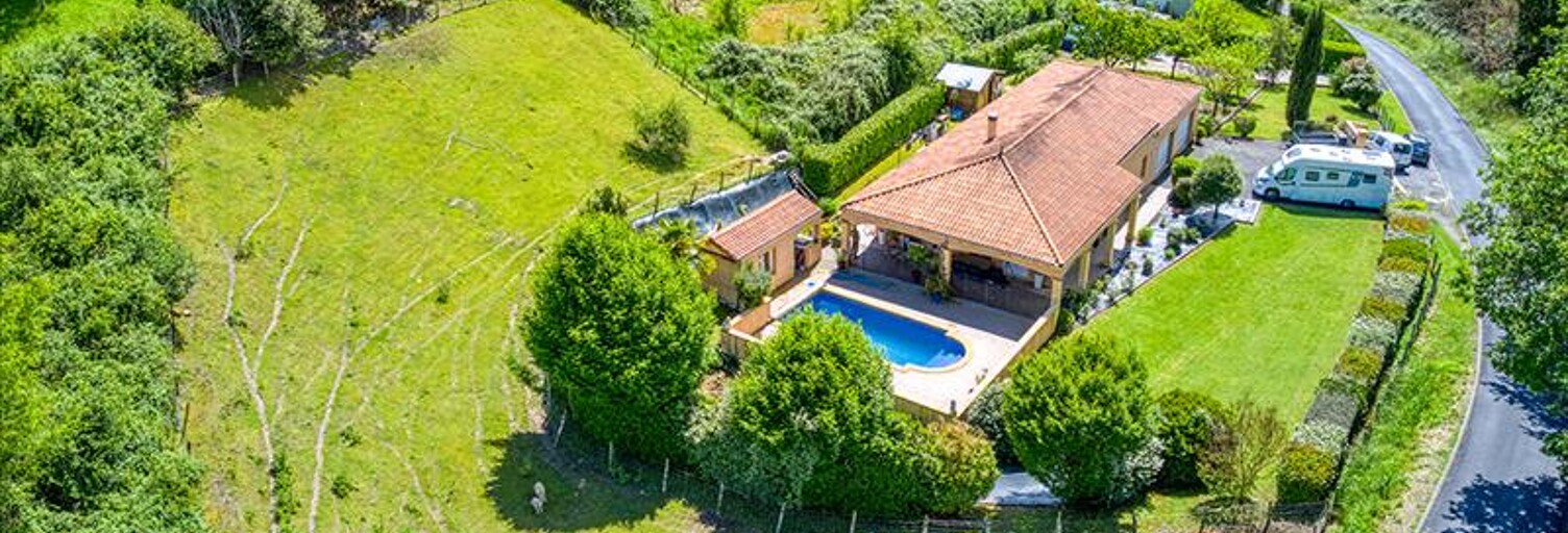 Maison 4 Pièces 116 m² à vendre à Le Lardin-Saint-Lazare (24570)