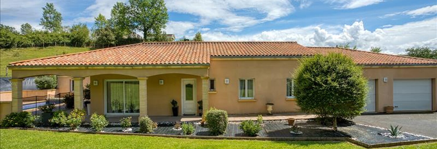 Maison 4 Pièces 116 m² à vendre à Le Lardin-Saint-Lazare (24570)