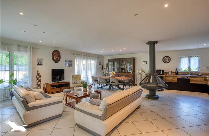 Contemporaine de 4 pièces principales — photo 2