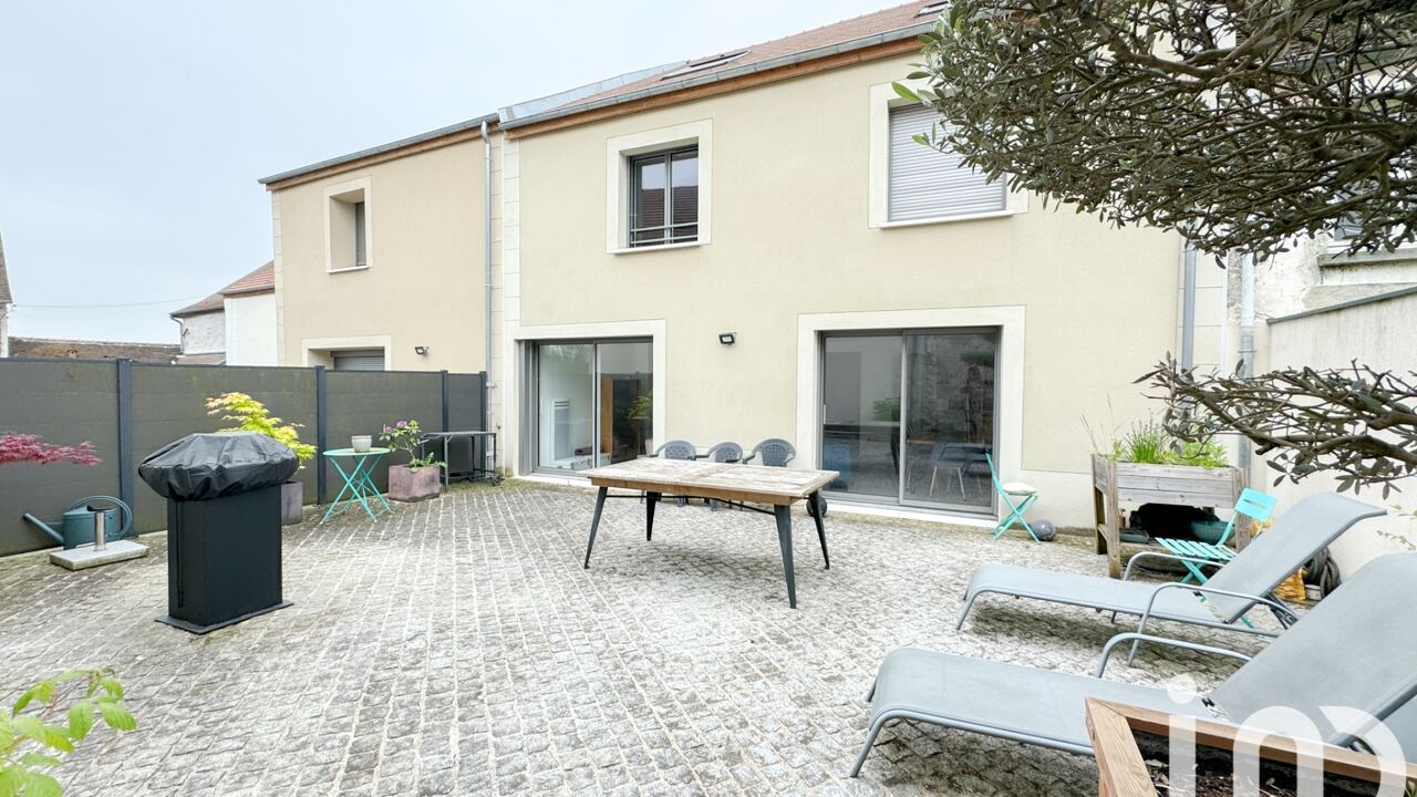 maison 6 pièces 195 m2 à vendre à Guérard (77580)