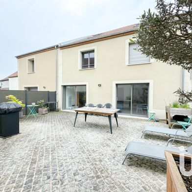 Maison 6 pièces 195 m²