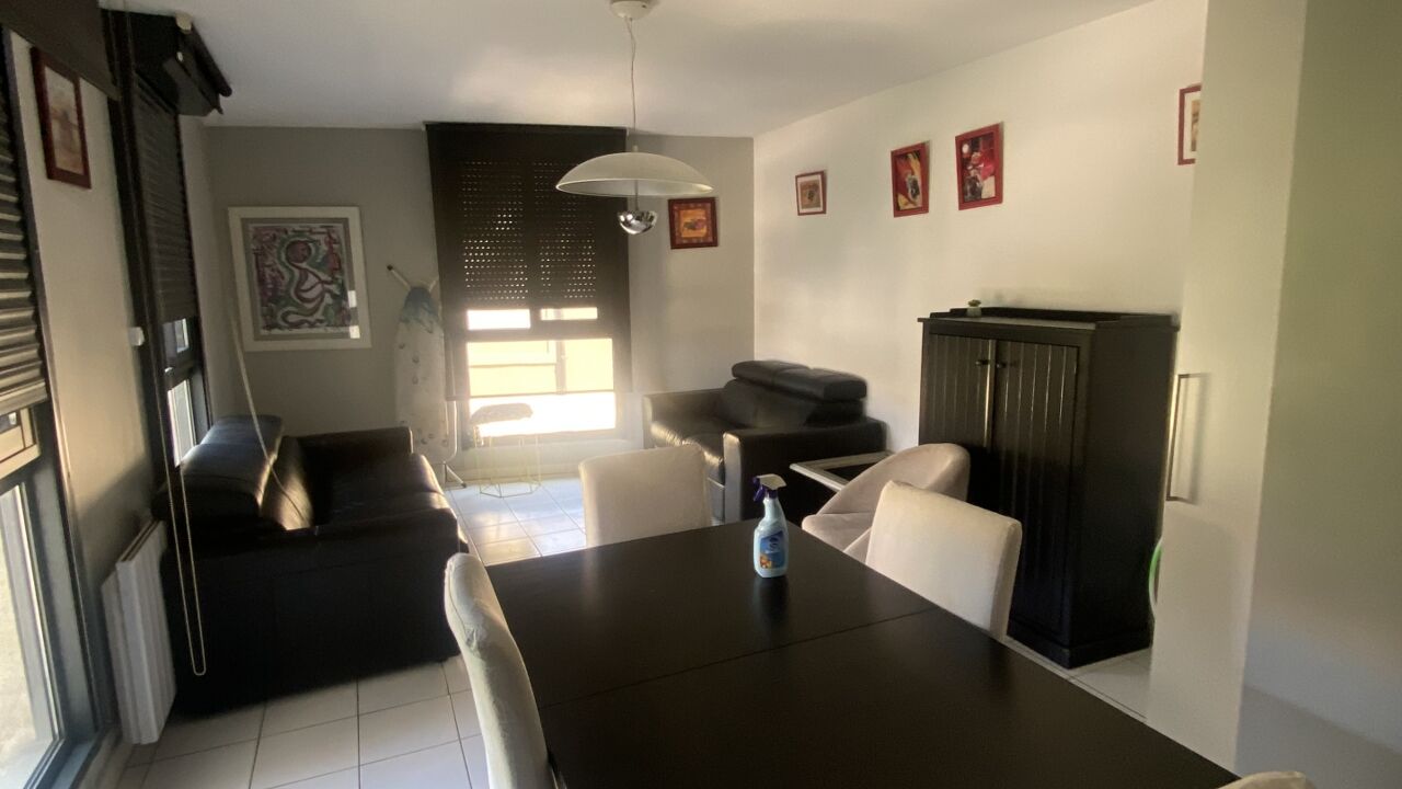 appartement 3 pièces 55 m2 à vendre à Nîmes (30000)