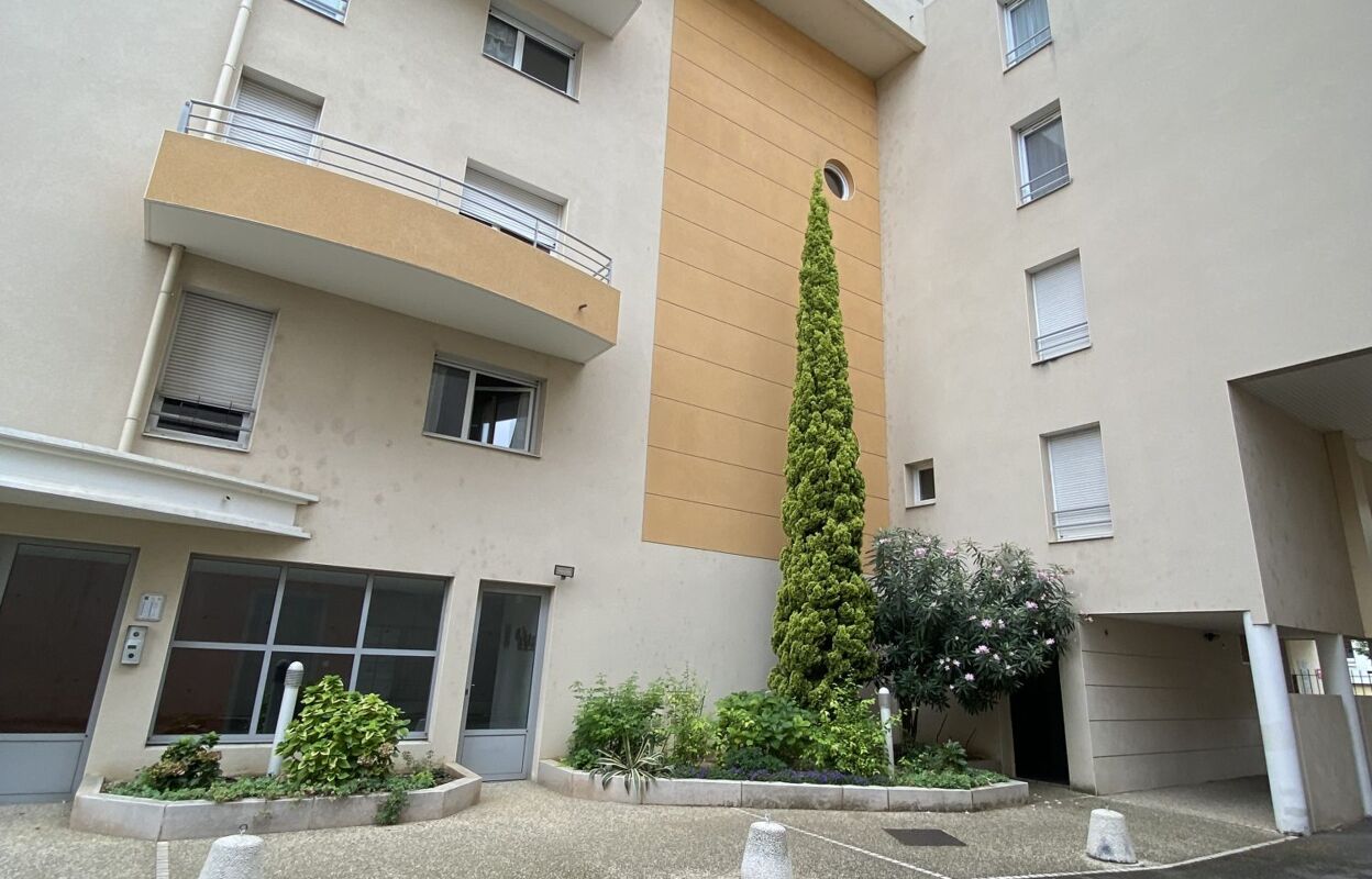 appartement 3 pièces 74 m2 à louer à Valence (26000)