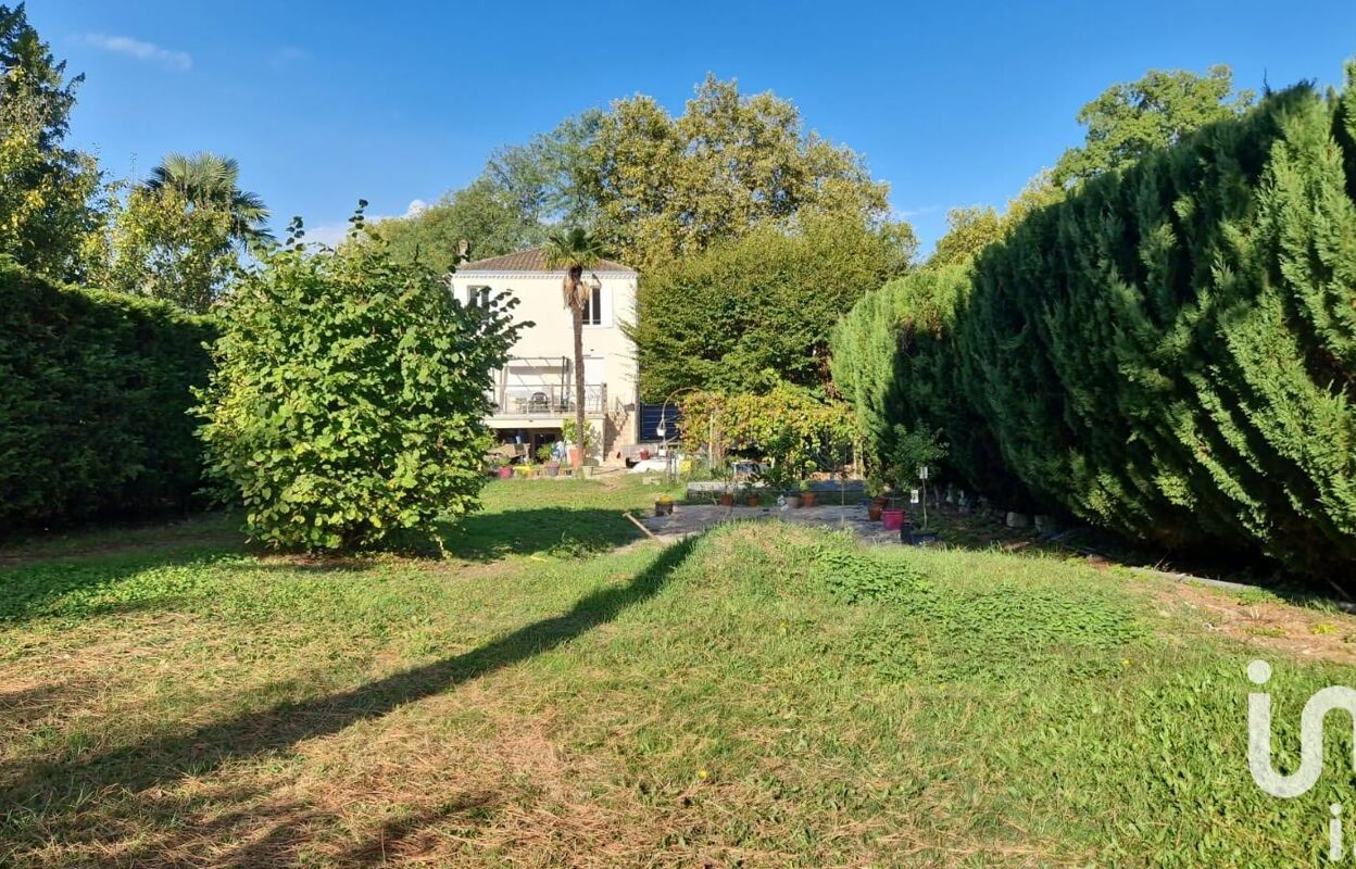 maison 5 pièces 114 m2 à vendre à Mirambeau (17150)