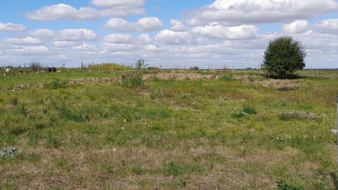 terrain  pièces 1152 m2 à vendre à Estrées-Deniécourt (80200)