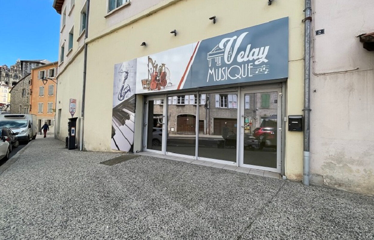 commerce 1 pièces 210 m2 à louer à Le Puy-en-Velay (43000)