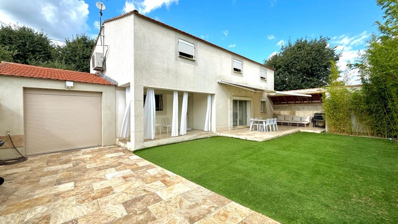 maison 5 pièces 158 m2 à vendre à Salon-de-Provence (13300)