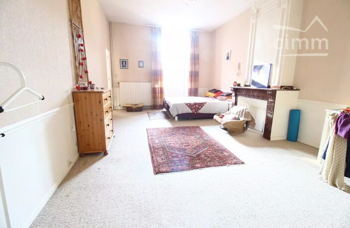 VENDU 2 maisons avec un jardin, une piscine et un garage — photo 5