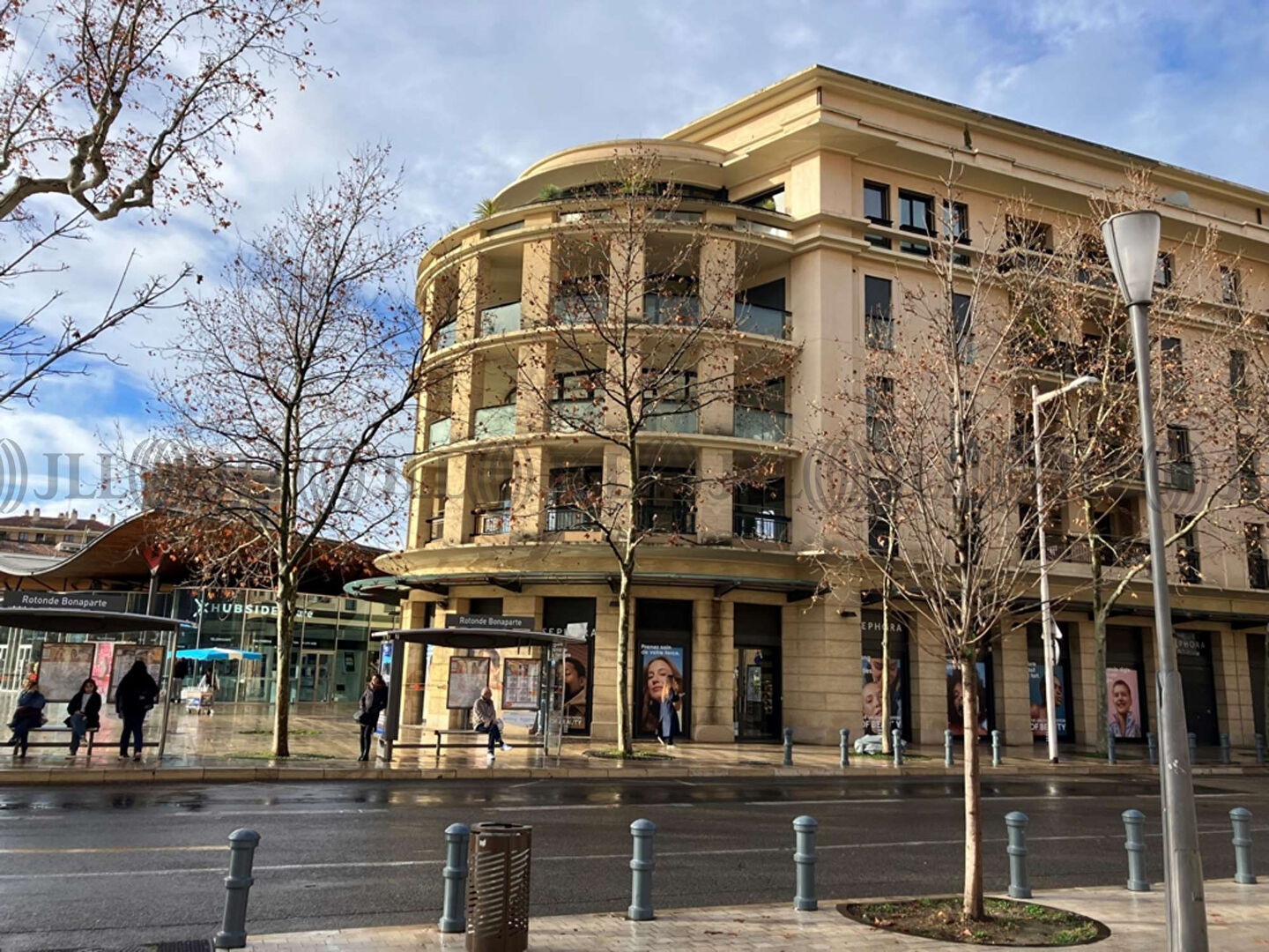 Appartement 2 pièces  à louer Aix-en-Provence 13100