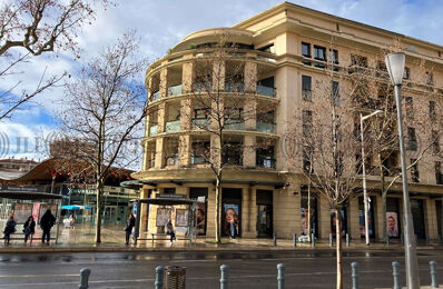 location appartement 1 200 € CC /mois à proximité de Le Puy-Sainte-Réparade (13610)