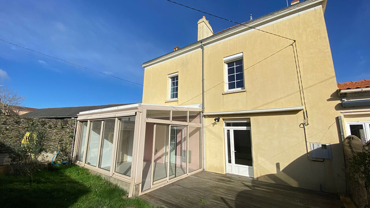 maison 6 pièces 130 m2 à vendre à Saint-Julien-de-Concelles (44450)