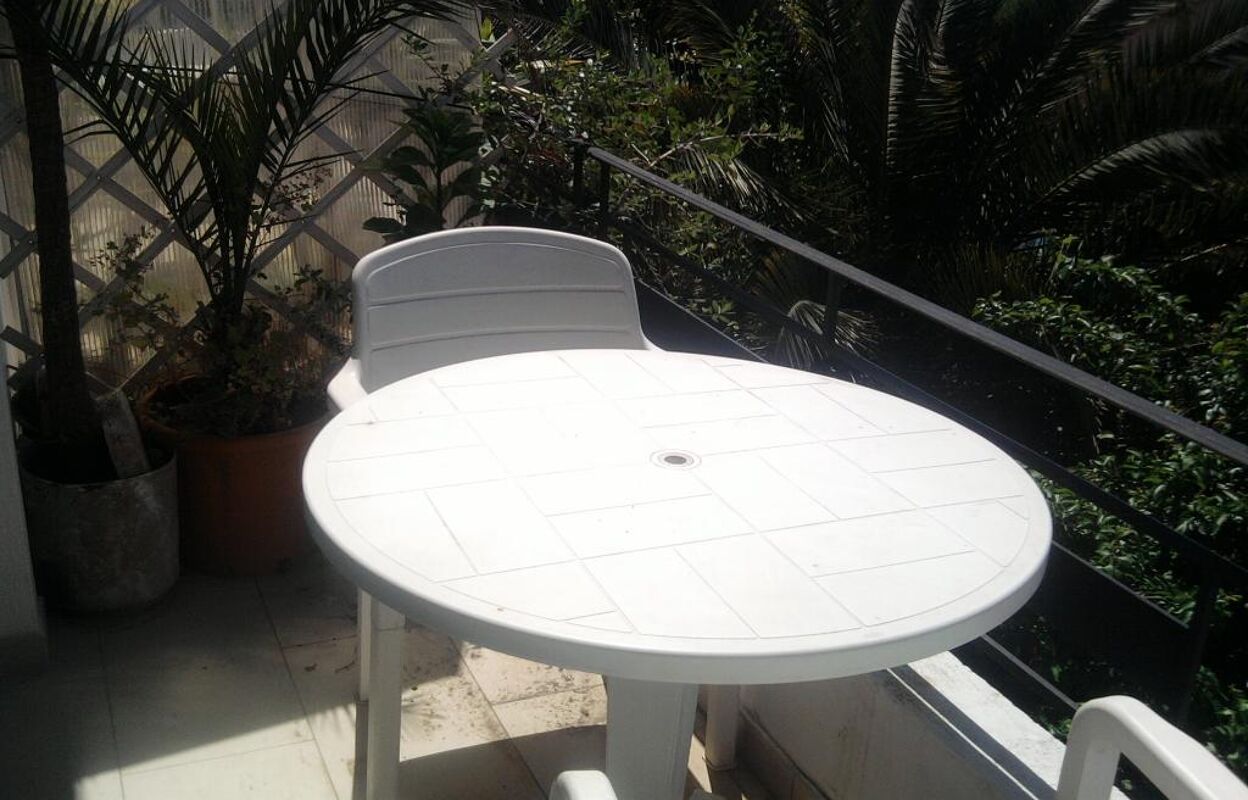 appartement 3 pièces 37 m2 à louer à Cagnes-sur-Mer (06800)