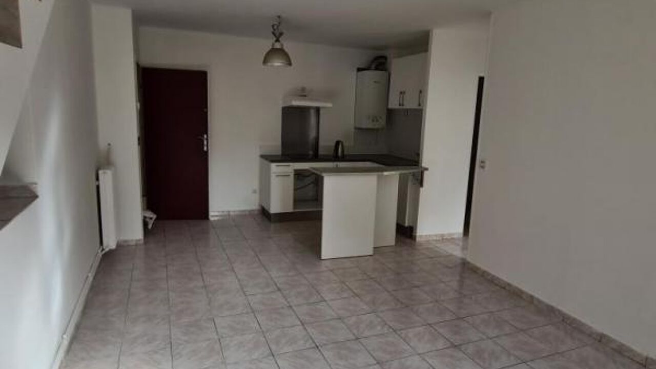 appartement 2 pièces 52 m2 à louer à Bondy (93140)