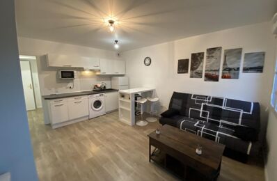 location appartement 850 € CC /mois à proximité de Fresnes (94260)