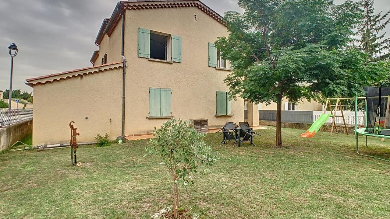 maison 7 pièces 208 m2 à vendre à Sauveterre (30150)