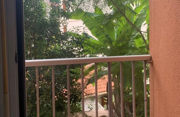 Appartement À Vendre — photo 2