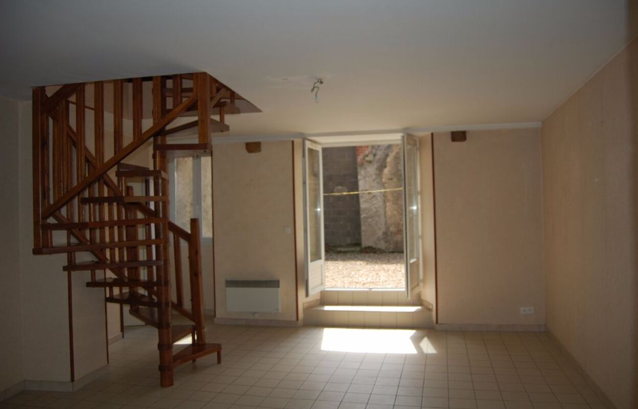 appartement 2 pièces 66 m2 à louer à Sancerre (18300)