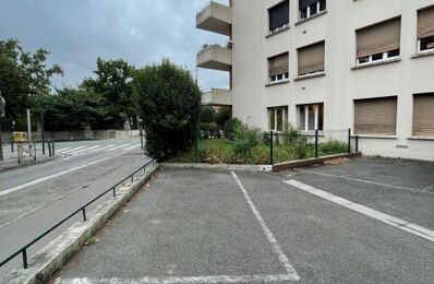 vente garage 25 200 € à proximité de Toulouse (31)