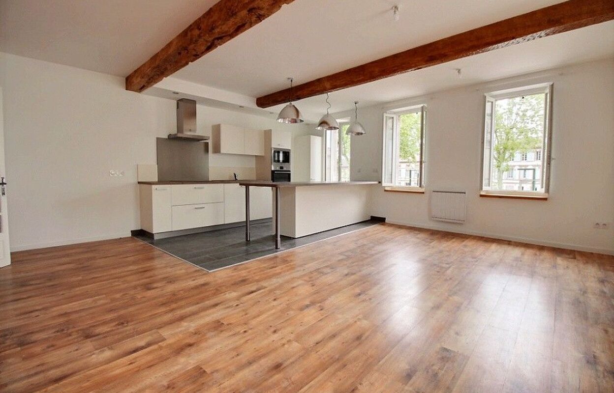 appartement 5 pièces 125 m2 à louer à Lavaur (81500)