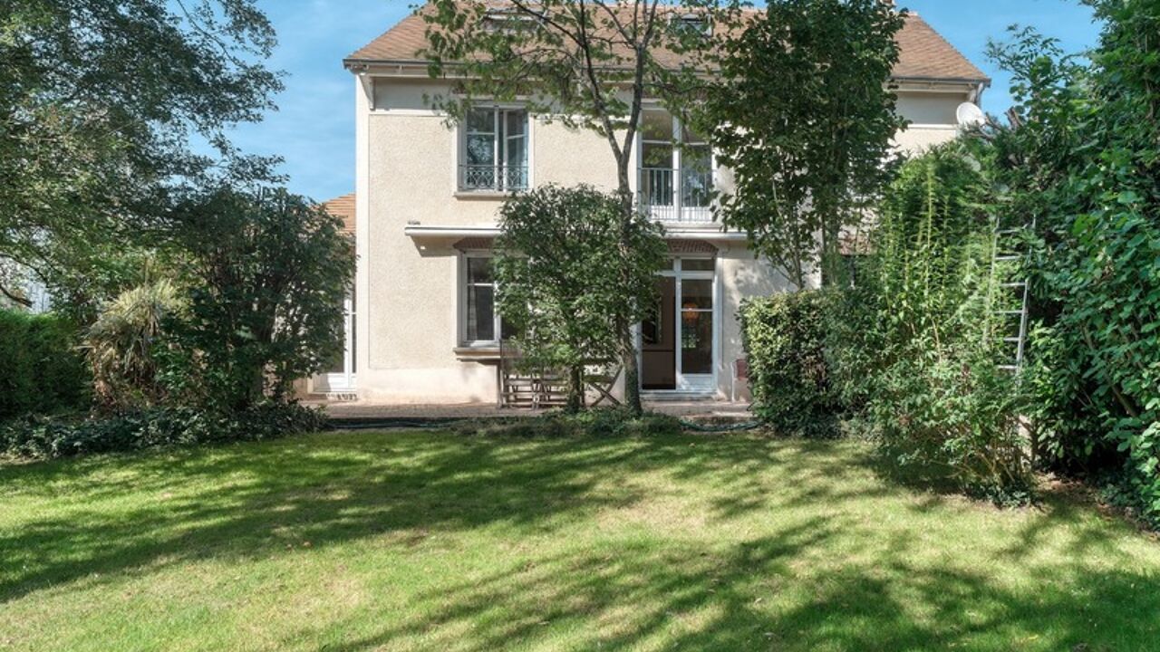 maison 8 pièces 200 m2 à vendre à Saint-Rémy-Lès-Chevreuse (78470)