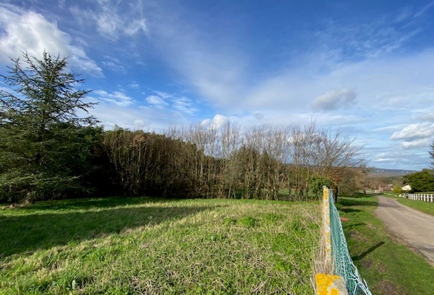 VILLERS SUR LE ROULE/AUBEVOYE - Terrain à bâtir - 824m² — photo 1