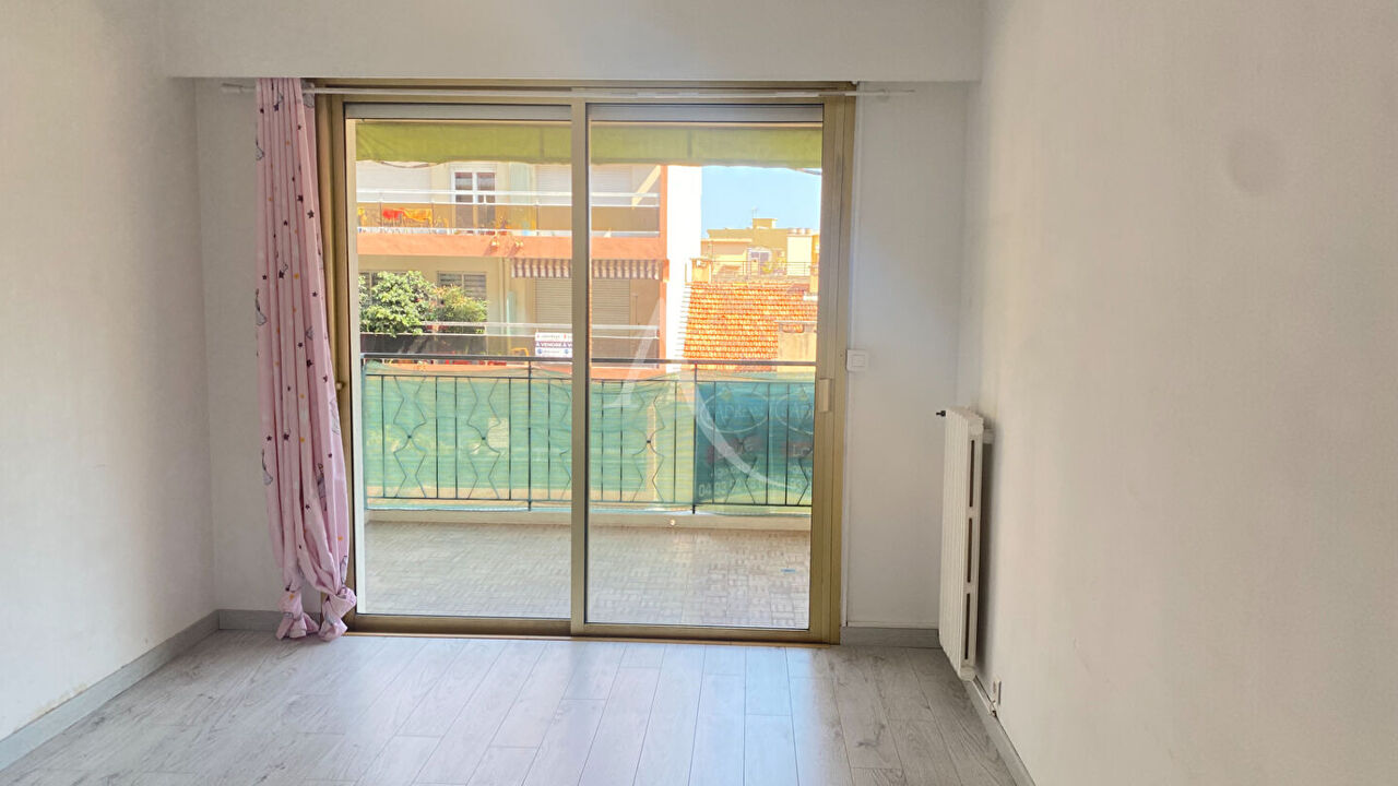 appartement 2 pièces 53 m2 à louer à Nice (06100)