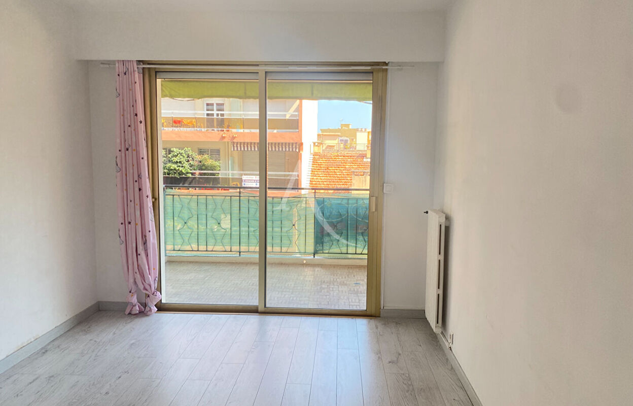 appartement 2 pièces 53 m2 à louer à Nice (06100)