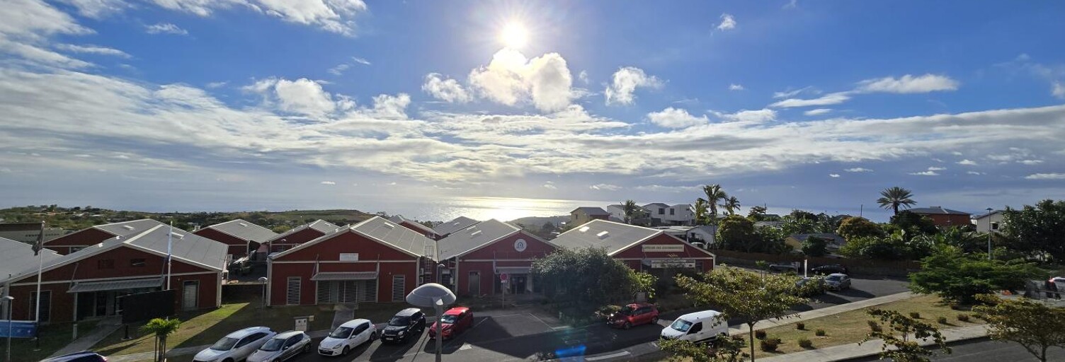 Bureau  113 m² à louer à Saint-Paul (97460)