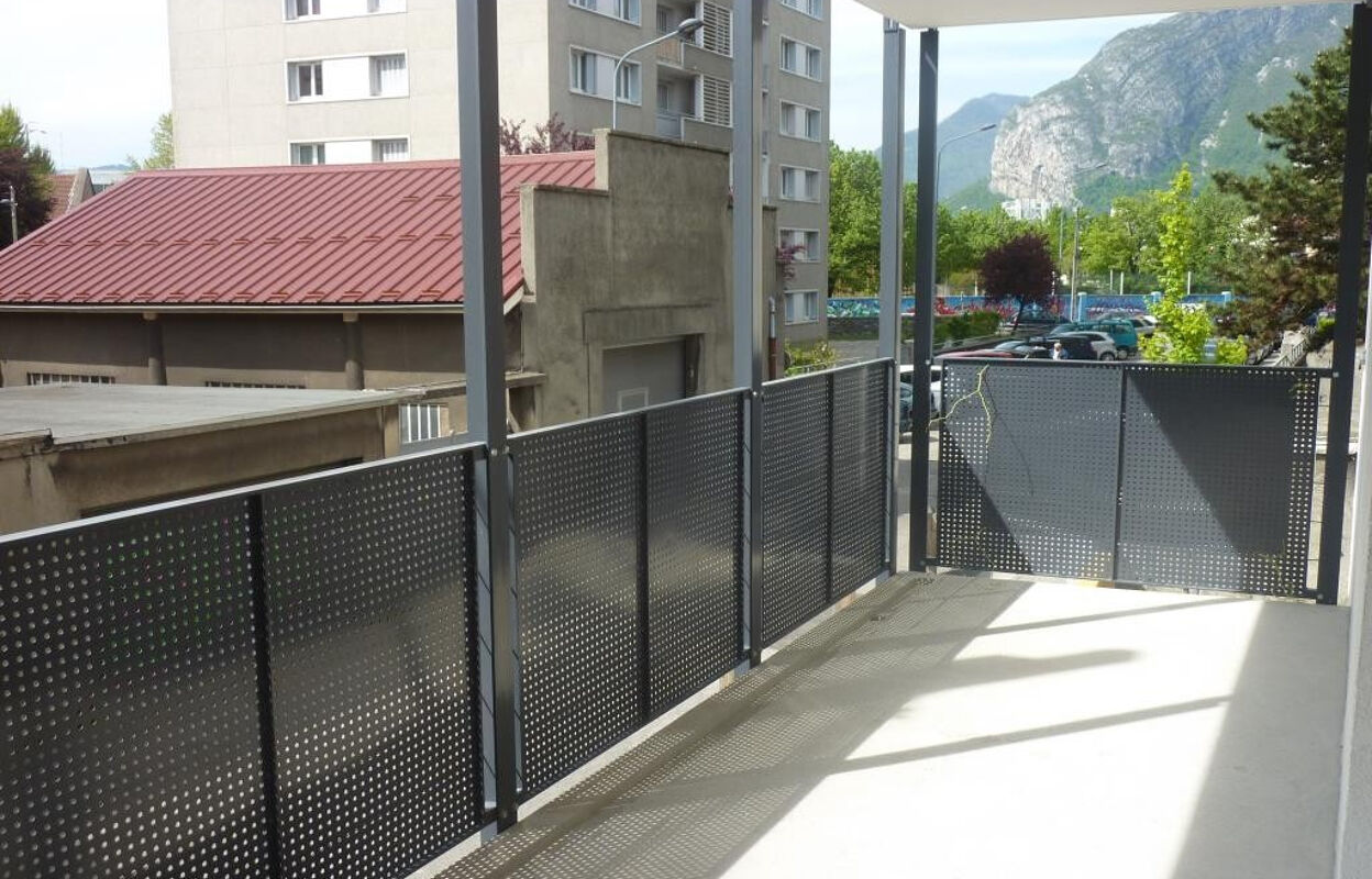 appartement 3 pièces 67 m2 à louer à Grenoble (38000)