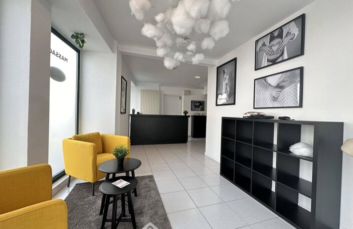 Local - 102m² - Bruyères-et-Montbérault — photo 2