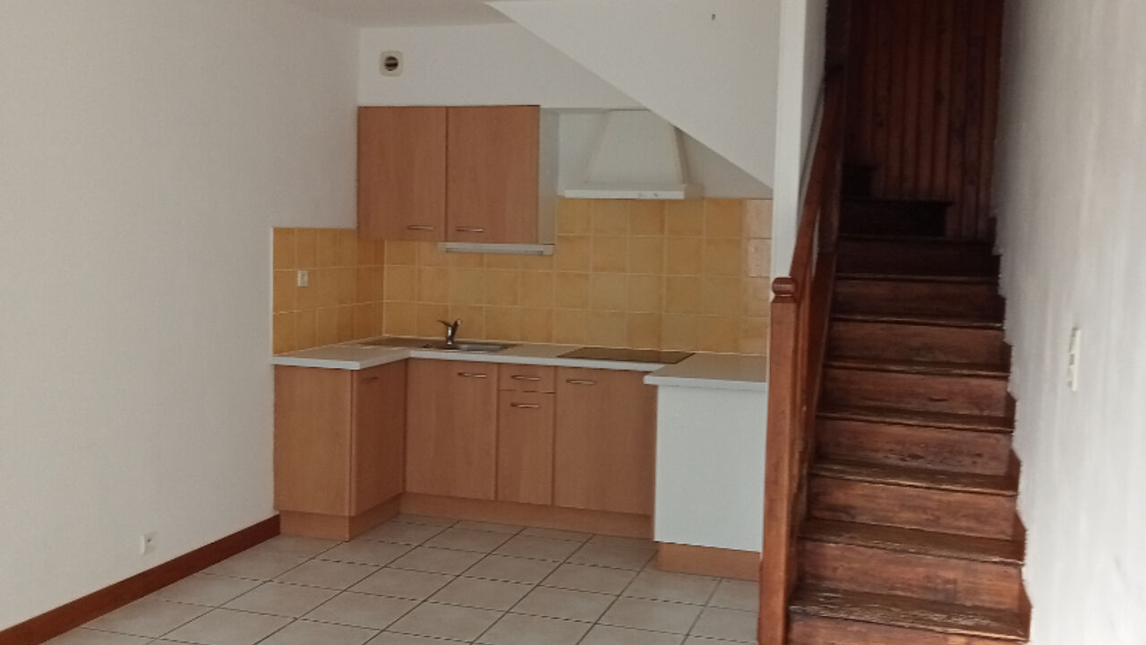 appartement 2 pièces 38 m2 à louer à Labastide-Saint-Pierre (82370)