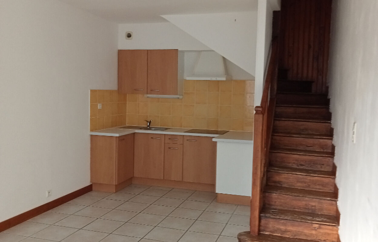 appartement 2 pièces 38 m2 à louer à Labastide-Saint-Pierre (82370)