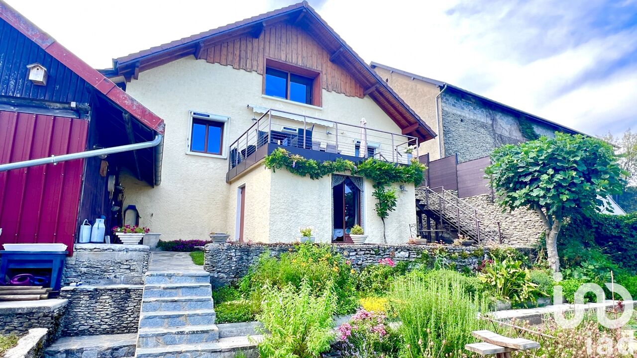 maison 5 pièces 130 m2 à vendre à Bassy (74910)