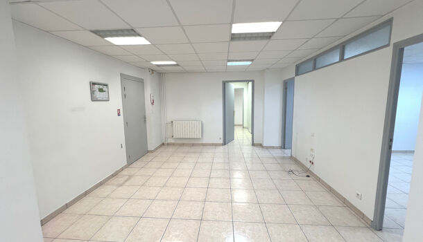 Local commercial 5 pièces  à vendre Toulon 83000